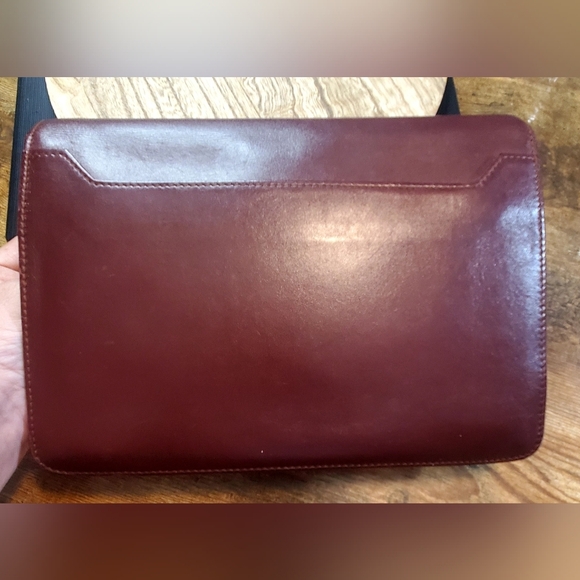 Cartier Log Must de Line Clutch Bordeaux Leather - Picture 6 of 10